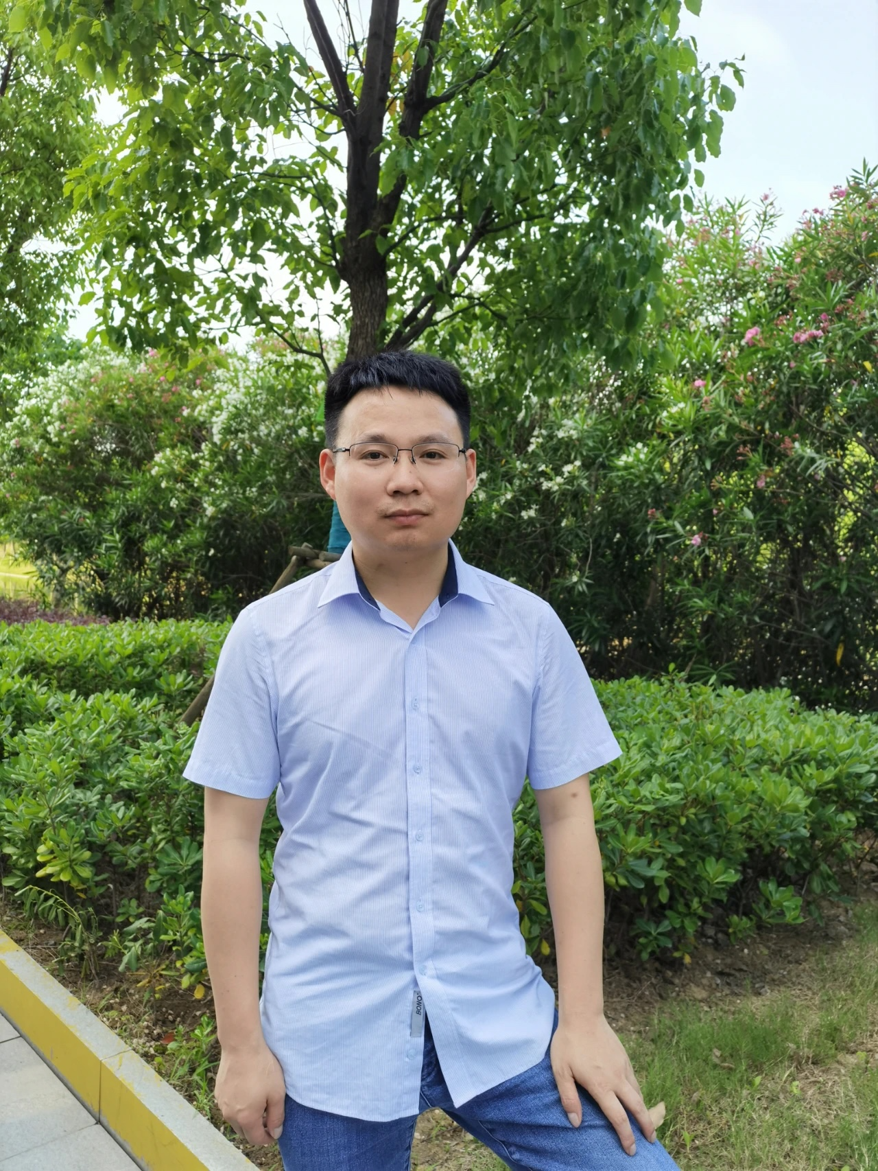 Yanshan Chen